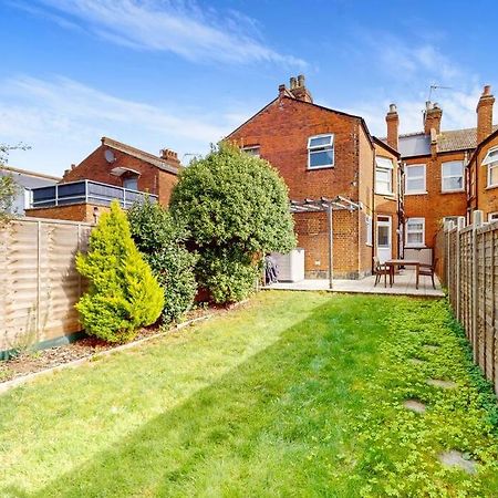 Spacious 2Bd Apartment Cricklewood London Eksteriør bilde