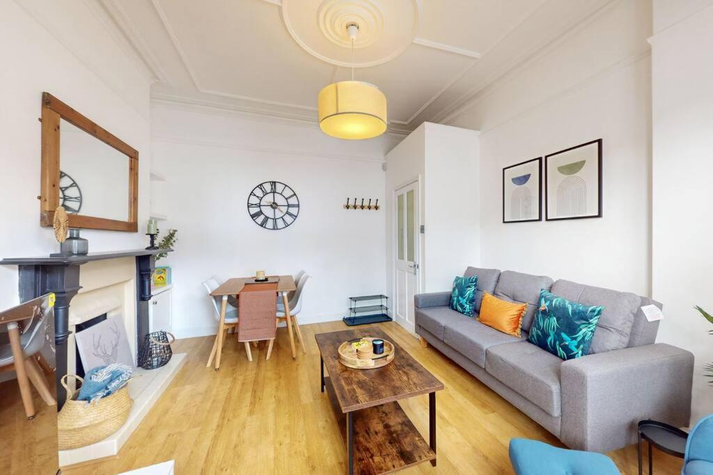 Spacious 2Bd Apartment Cricklewood London Eksteriør bilde